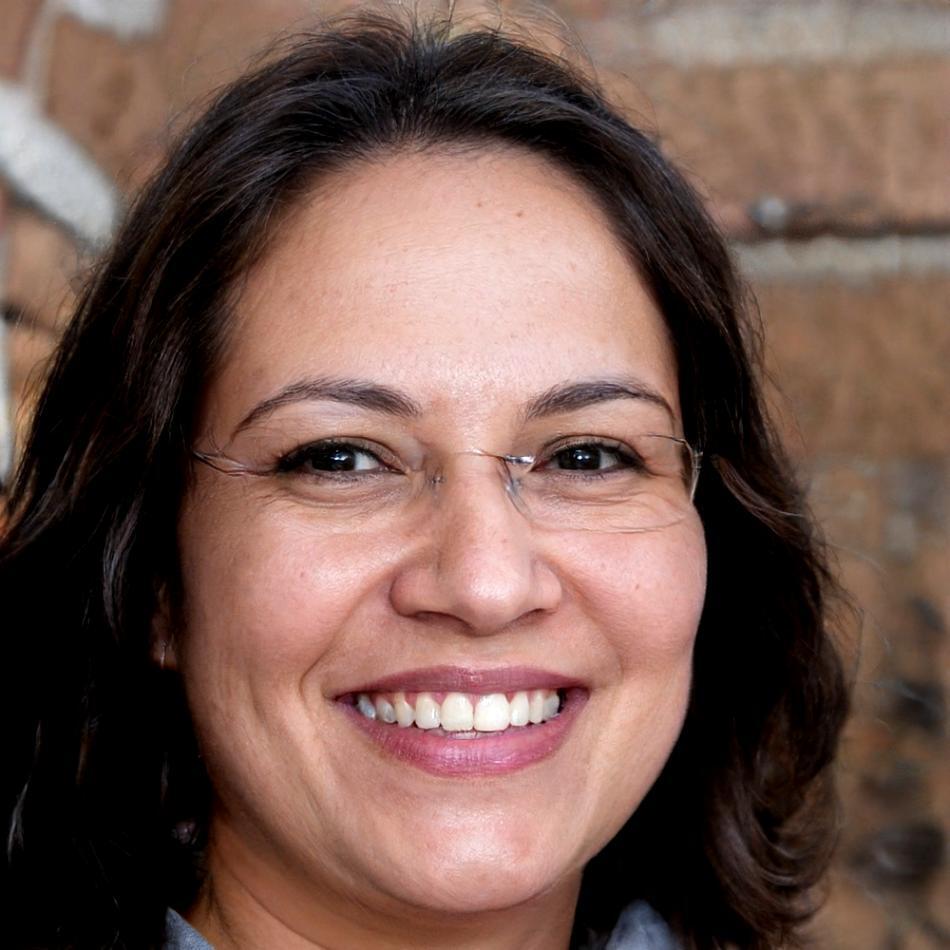 Instructora Carmen Villagrán